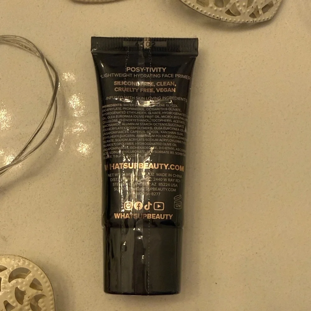 What's‎ up Beauty - mini deluxe lightweight hydrating face primer